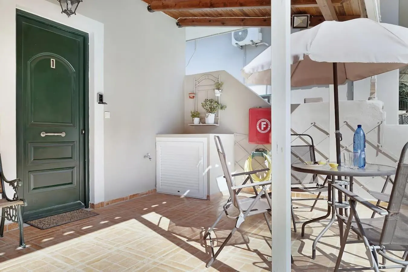 Apartment Paradiso Verde Lixouri